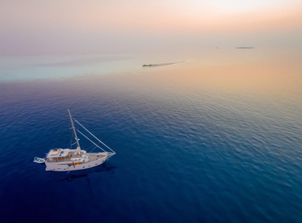 HolidayRunway_SoneveInAqua002 (1 of 1)