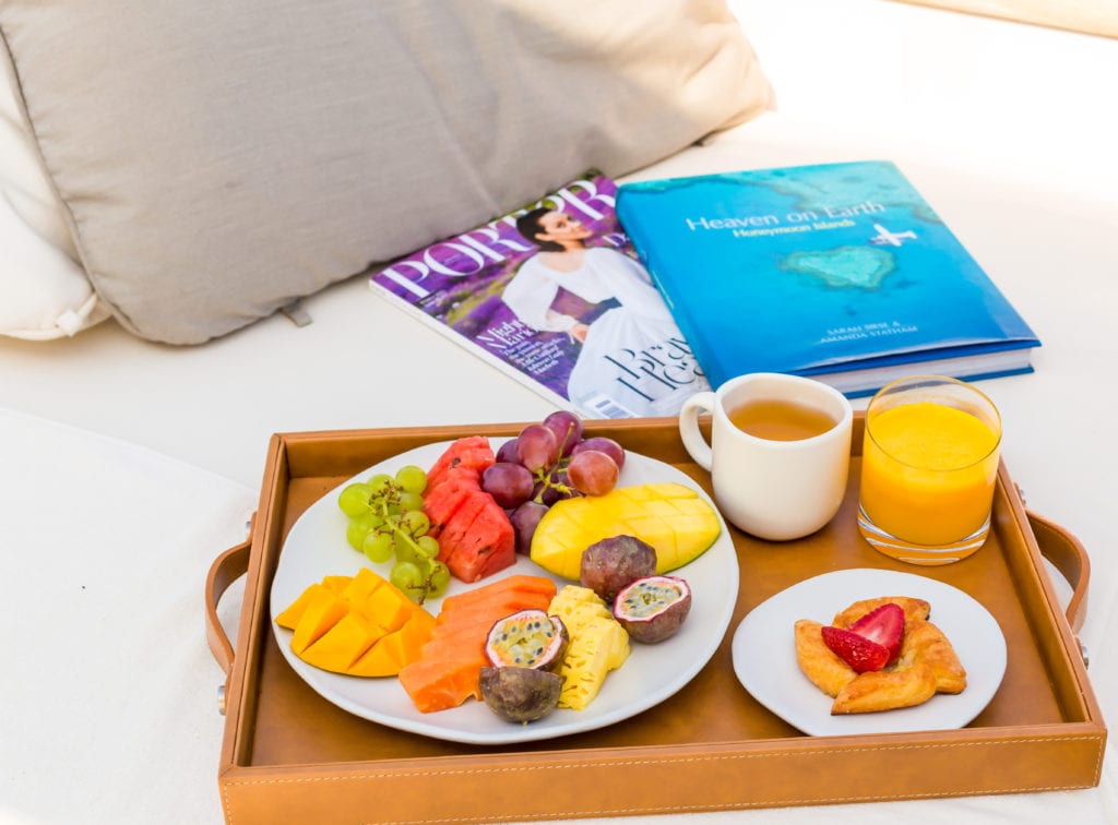 HolidayRunway_SoneveInAqua029 (1 of 1)