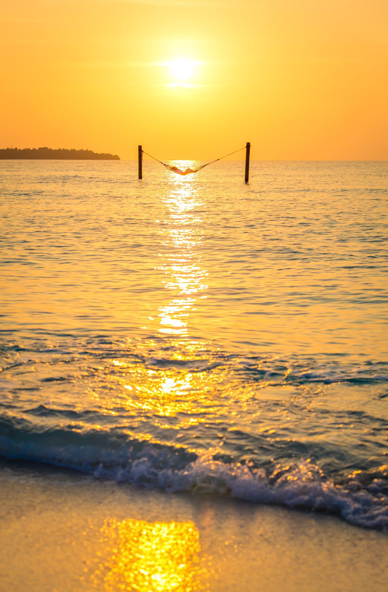 HolidayRunway_SoneveInAqua031 (1 of 1)